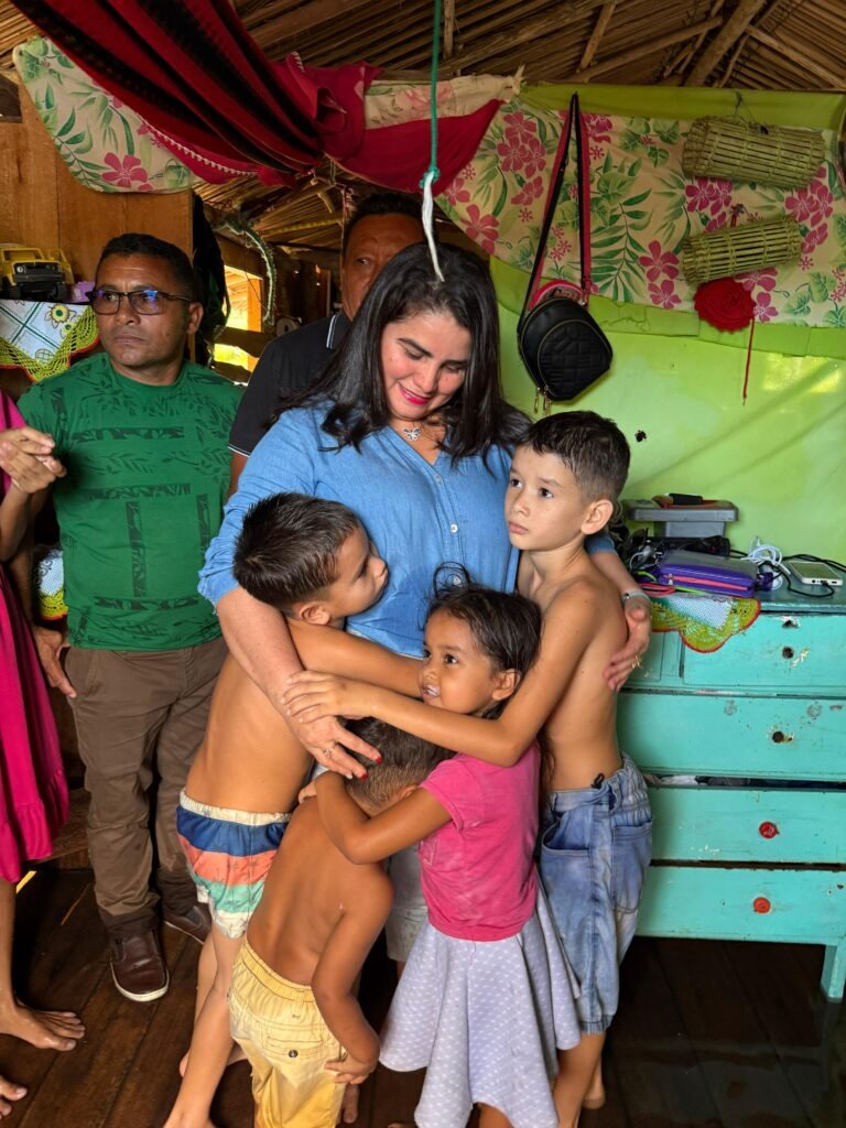 Doação de casa pra essa família no projeto salvando vidas